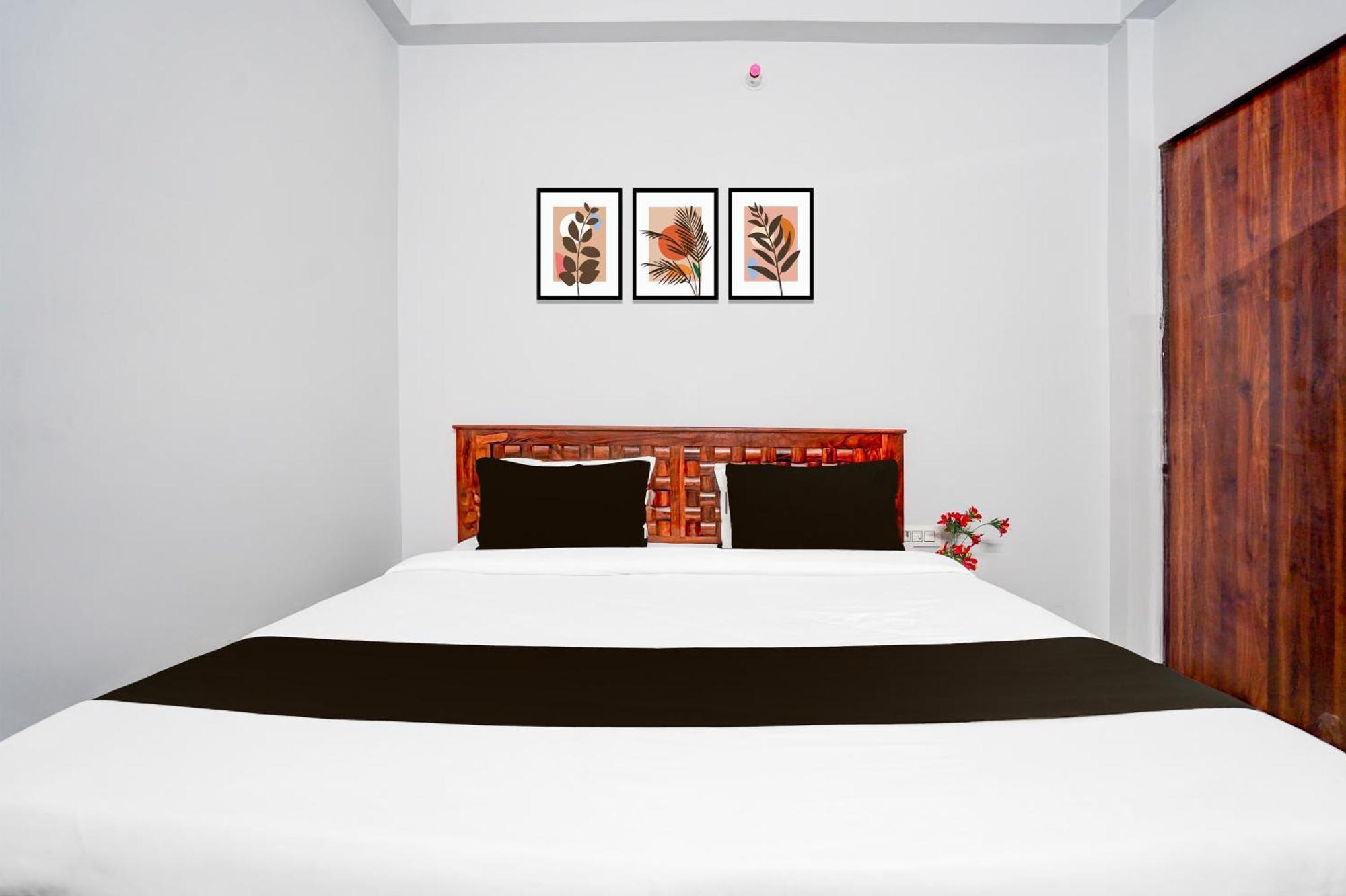 Hotel O Shree Gurukripa Khātu 외부 사진