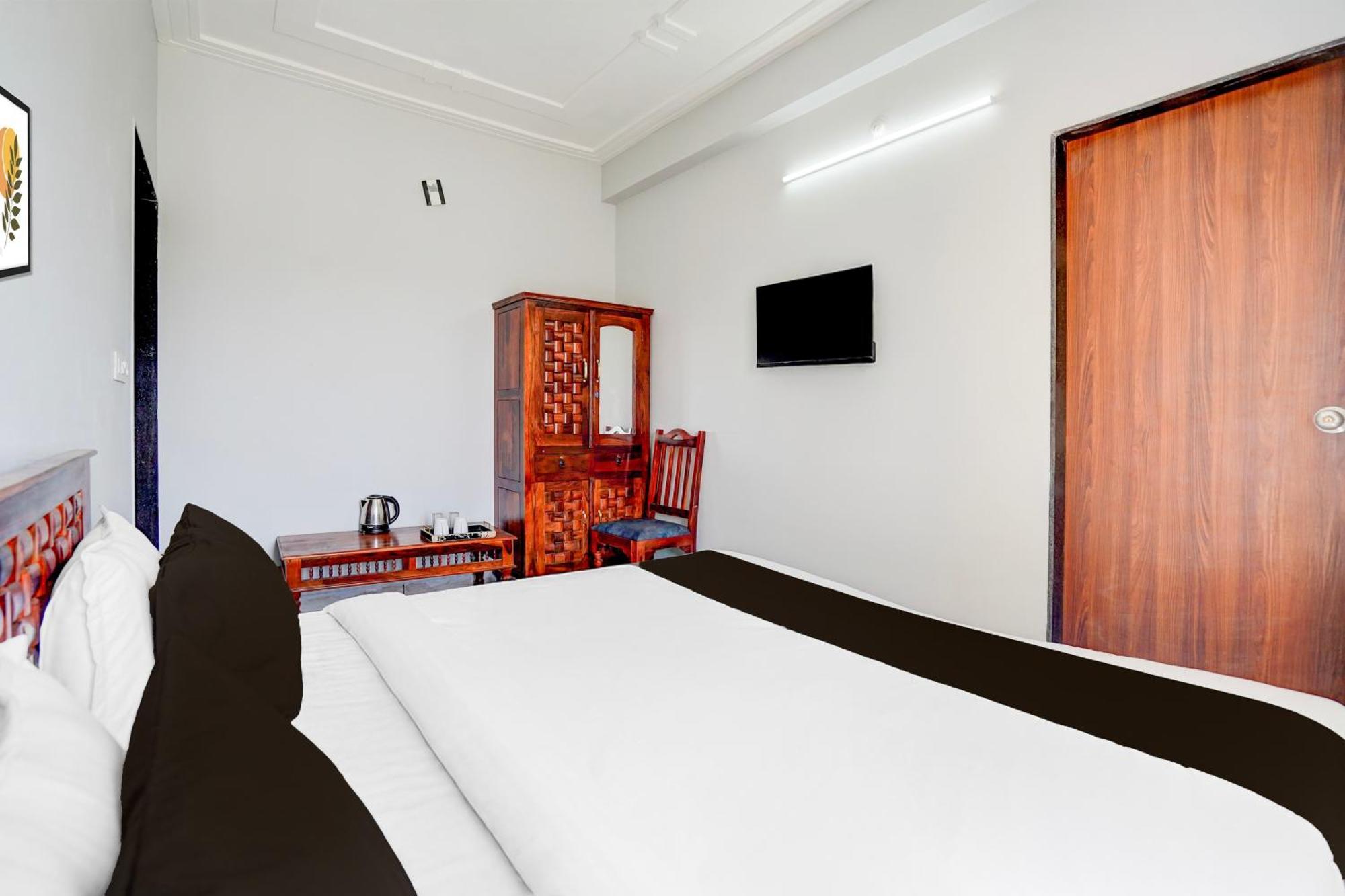 Hotel O Shree Gurukripa Khātu 외부 사진